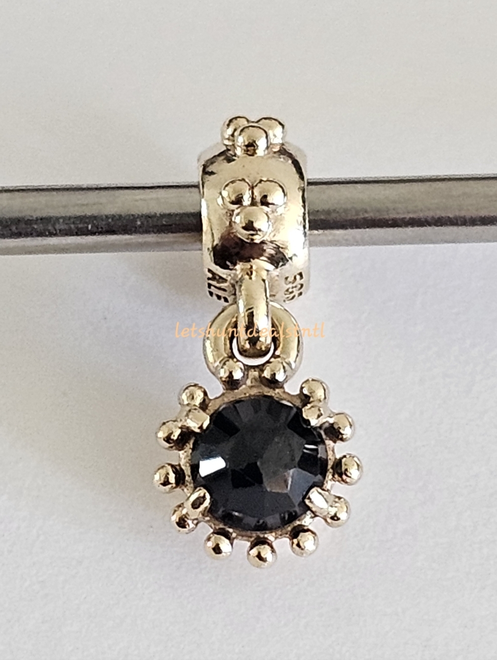 Pandora 14K Gold Shining Star Bead with Melanite. 750588ME.